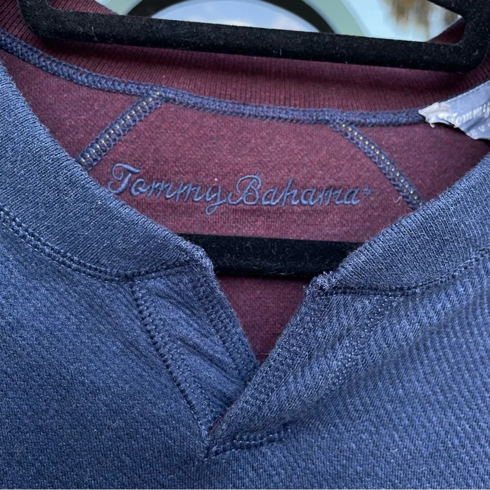 Tommy Bahama Reversible Navy/Burgundy Split Collar Sweater M